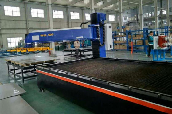 Steel Cnc Laser Sheet Metal Cutting Machine 1500w 1000w Auto Loading Robot